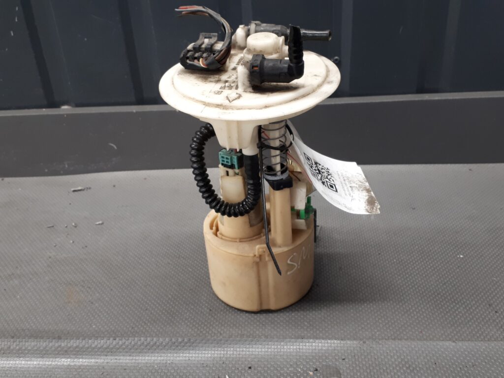 0010688V001 pompa paliwa smart fortowo 0.6