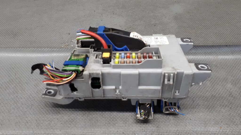 01368890080 Moduł Komfortu BSI Peugeot Bipper 12r
