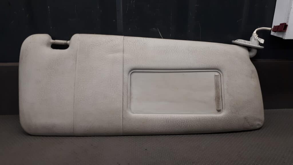 8267898 słoneczko prawe bmw e46