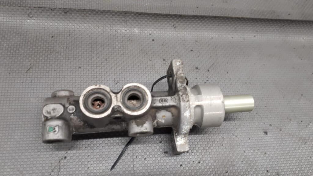 221710 pompa hamulcowa bosch citroen xsara