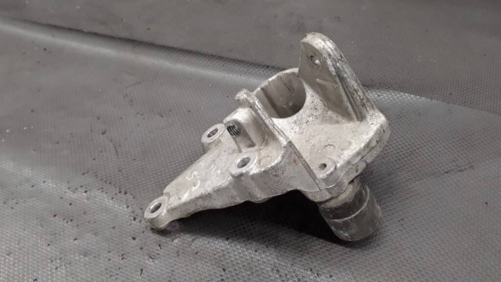 9631853680b lapa silnika citroen c5 2.2hdi