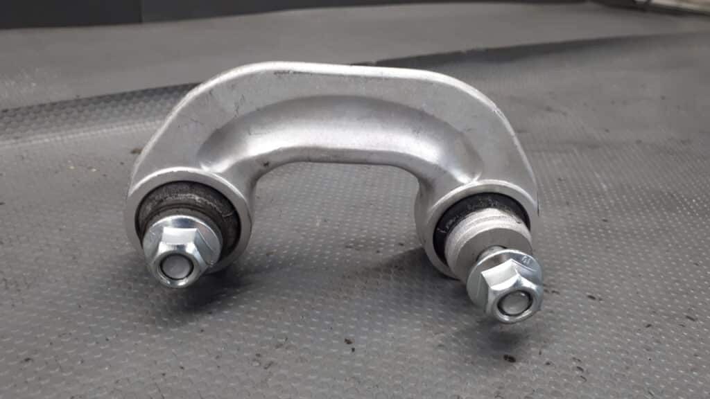 Łącznik stabilizatora Audi a5 b5