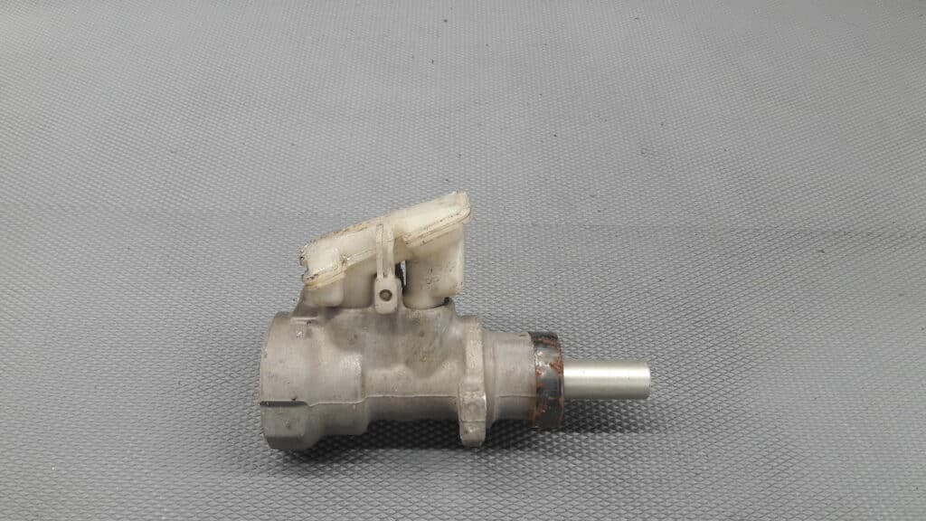 21030399 pompa hamulcowa ford focus mk1 1.6 16v g