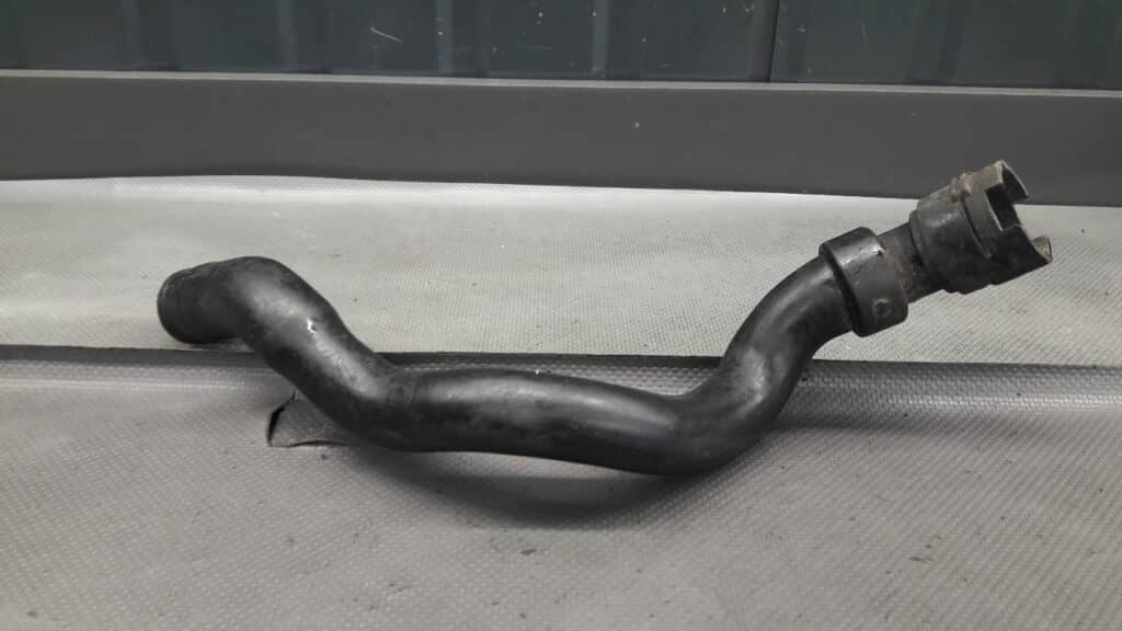 2s718260ae waz przewod wody FORD MONDEO MK3 2.0 TDCI