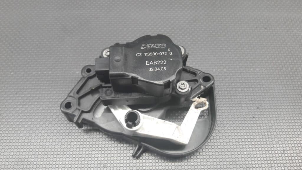 113930-0720 Silniczek Nagrzewnicy BMW e90 4PIN