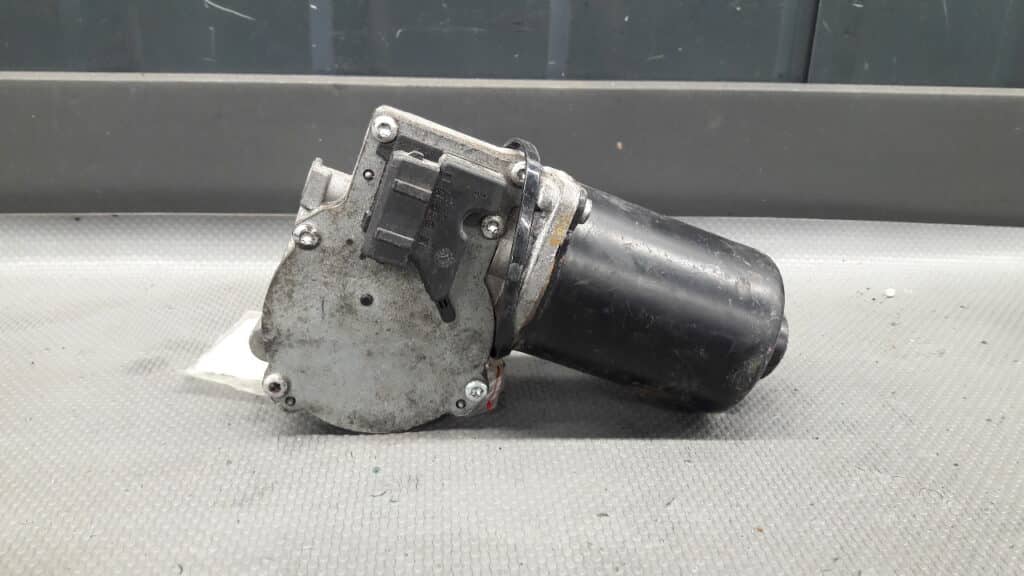 XS7117B571AA silniczek wycieraczek FORD MONDEO MK2