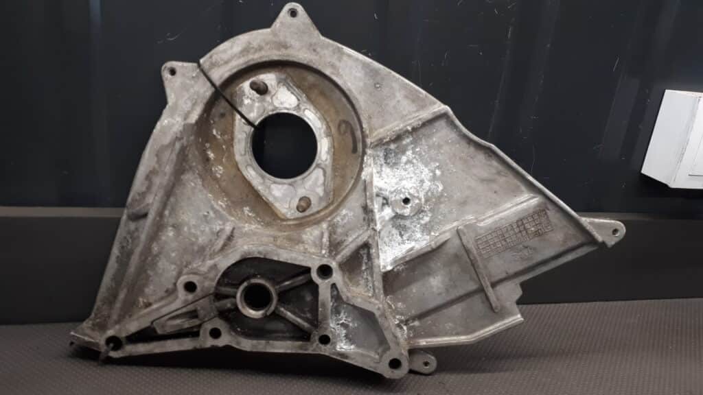 104780-7360 mocowanie pompy hyundai galoper 2.5 td