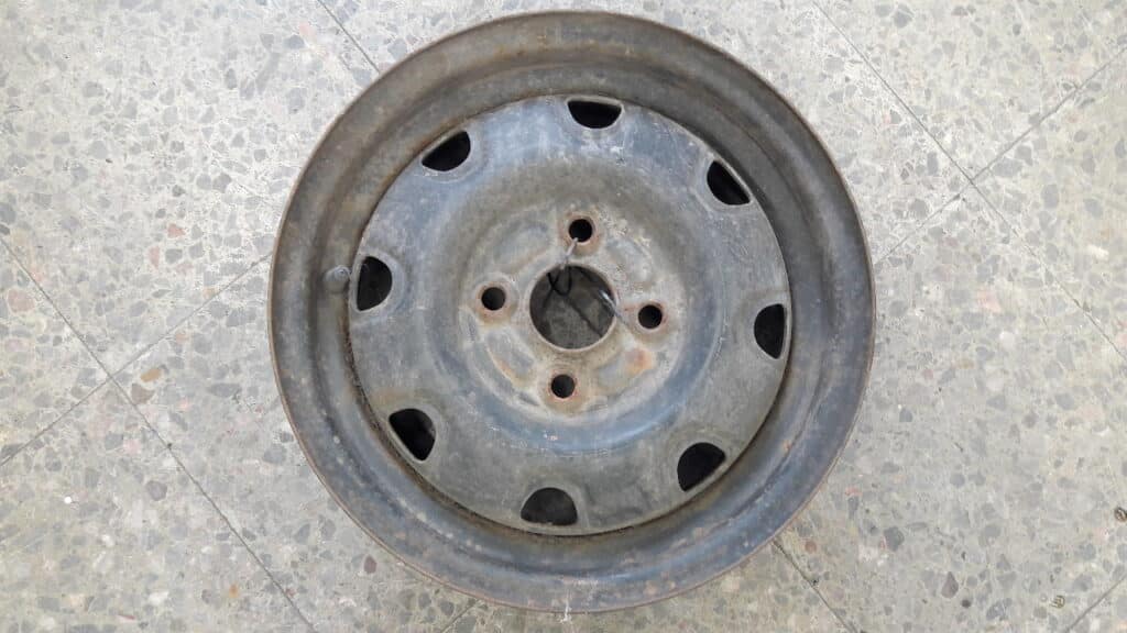 0397H2.3 felga stalowa SUZUKI BALENO 5Jx13 4x100 ET45