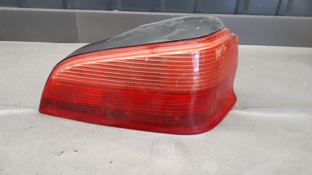 2274D Lampa prawy tyl Peugeot 106 Lift HB