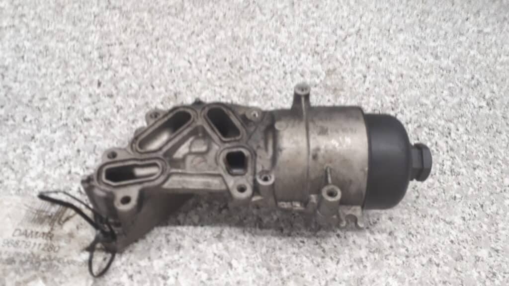 9687911280 Obudowa filtra oleju 1.6 Ford Focus MK3 lift