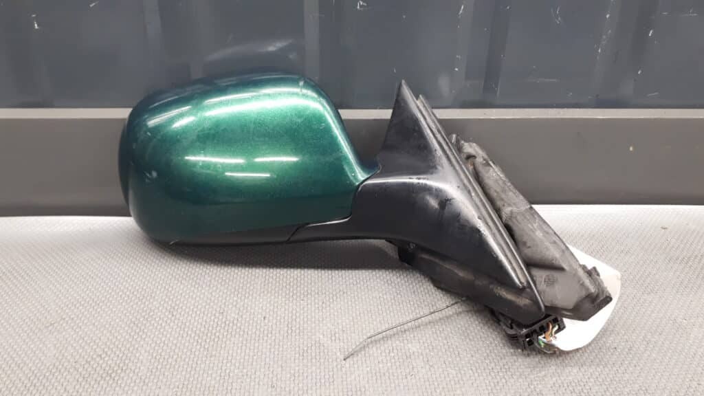 RS0225396 Lusterko prawe Audi A3 5pin ZIELONE