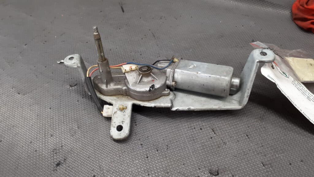 96562970 silniczek wycieraczki tyl daewoo matiz 0,8