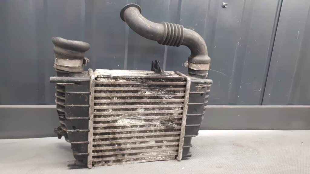880590XB Intercooler Renault Clio III 1.5DCI