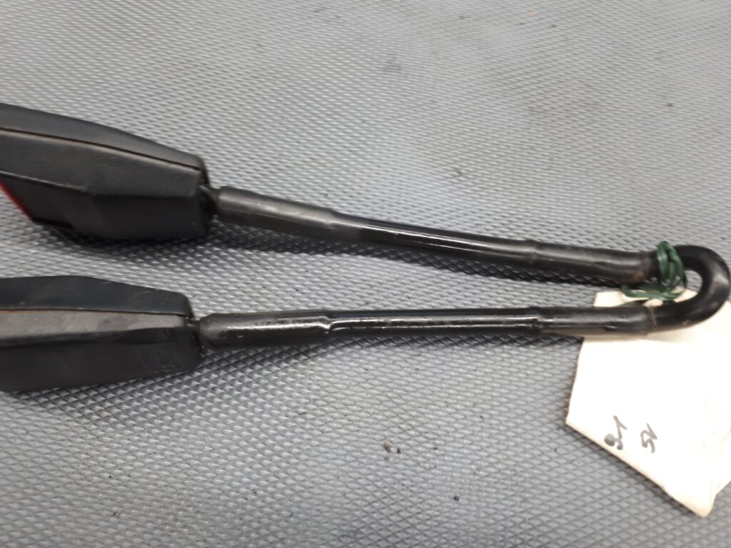 89FBB61208BB zapinka pasa ford fiesta mk3