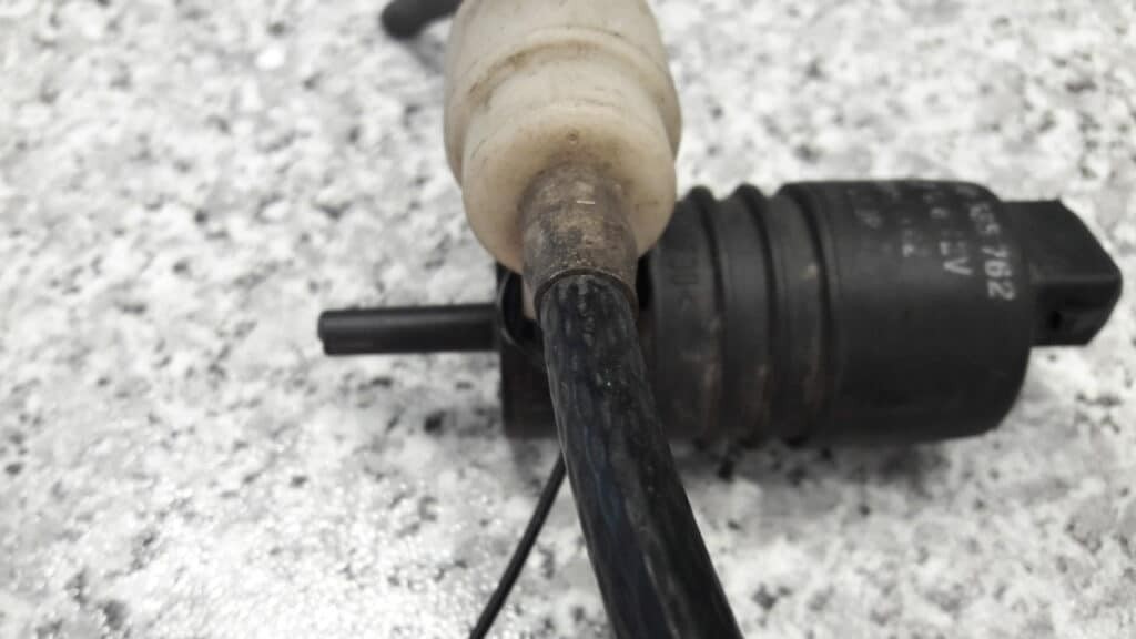 90585762 pomka plynu spryskiwaczy opel MERIVA A