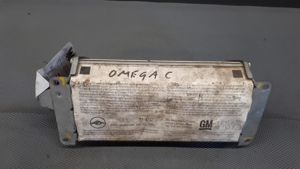 09130823 poduszka airbag Opel Omega B