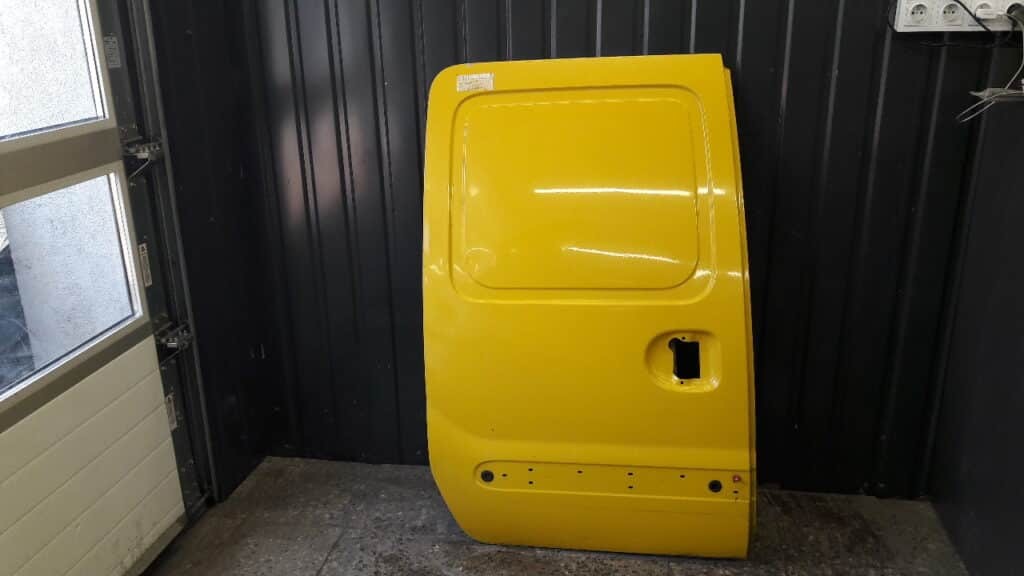 Drzwi lewy tył Renault Kandoo I