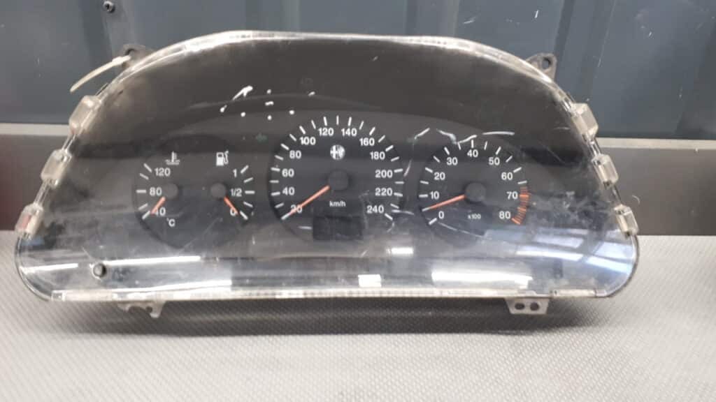 Licznik zegary Alfa Romeo 146 97r