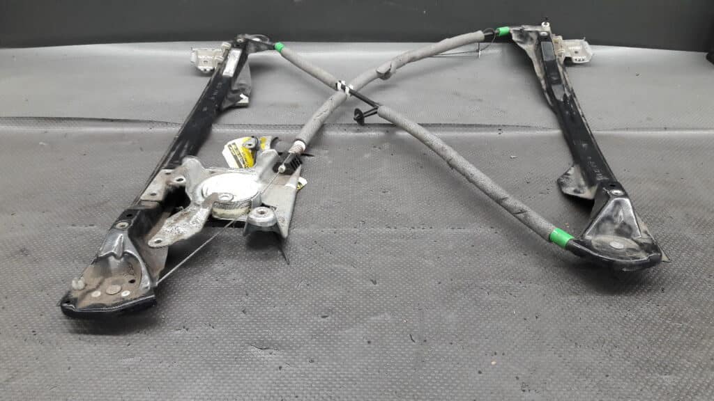 RHXS4123200 mechanizm szyby prawy przod FOCUS MK1 2PIN