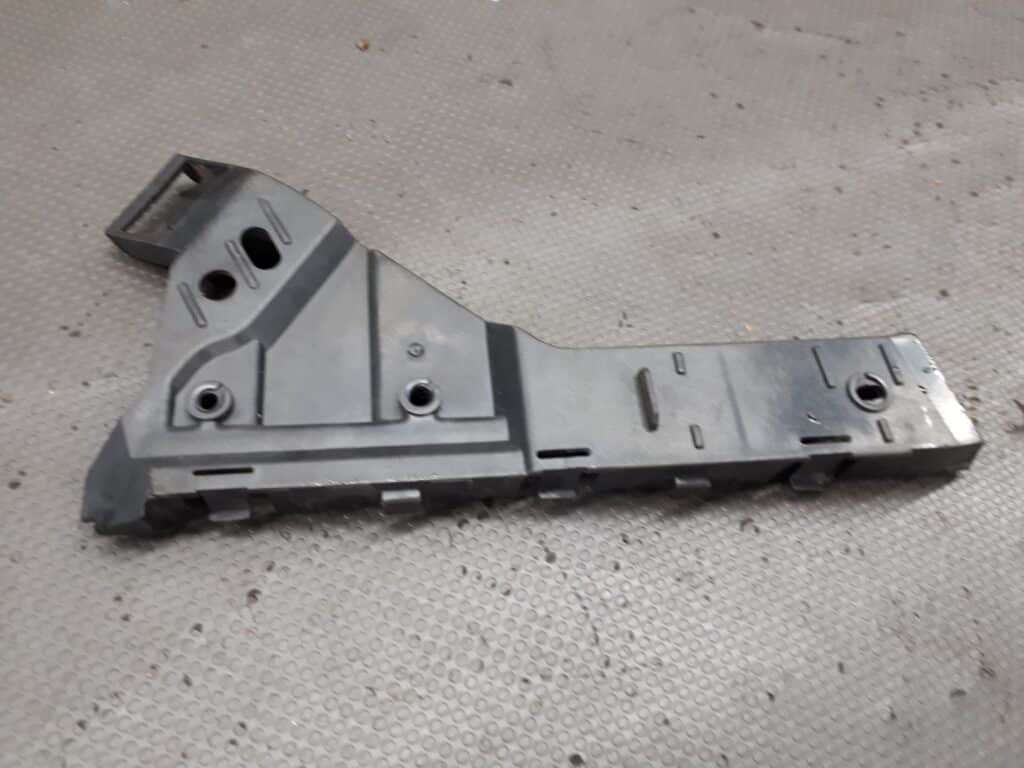 22798555 lewy slizg blotnika zderzaka opel insignia A
