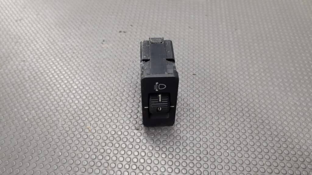 8360460 przełącznik świateł bmw e39