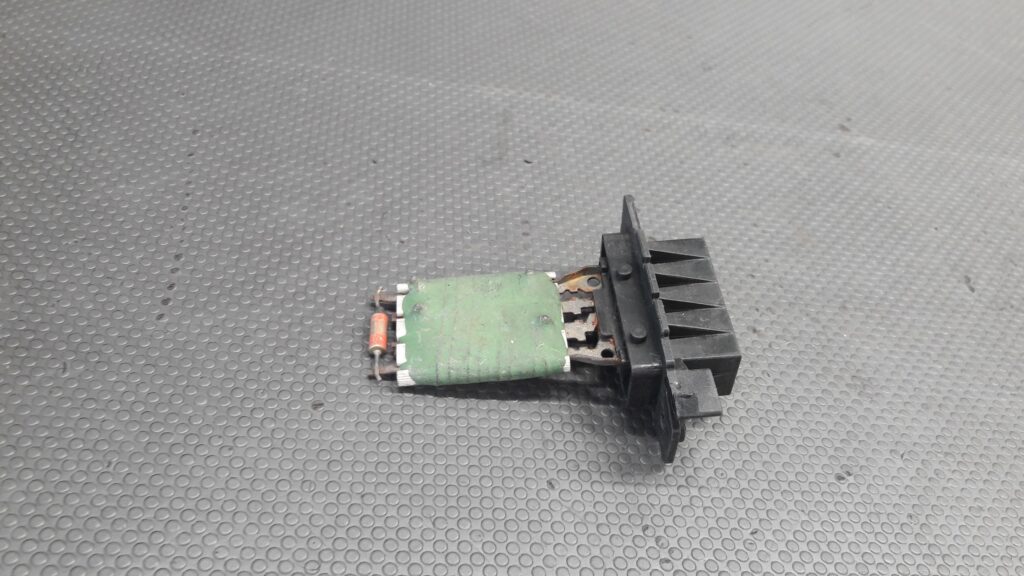 rezystor nagrzewnicy fiat freino 09r 1.3D