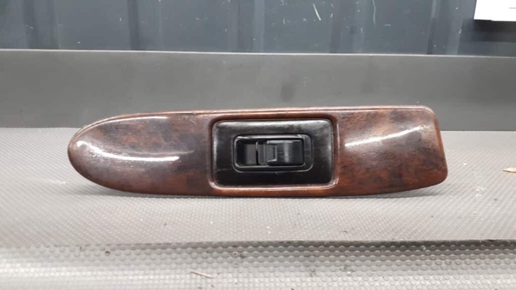 83561-s82a Przelacznik panel szyb Honda accord VI coupe