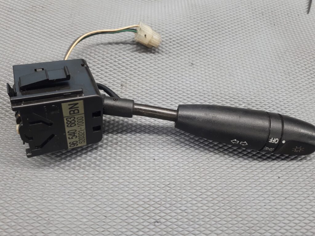 96540683BN przelacznik swiatel chevrolet matiz