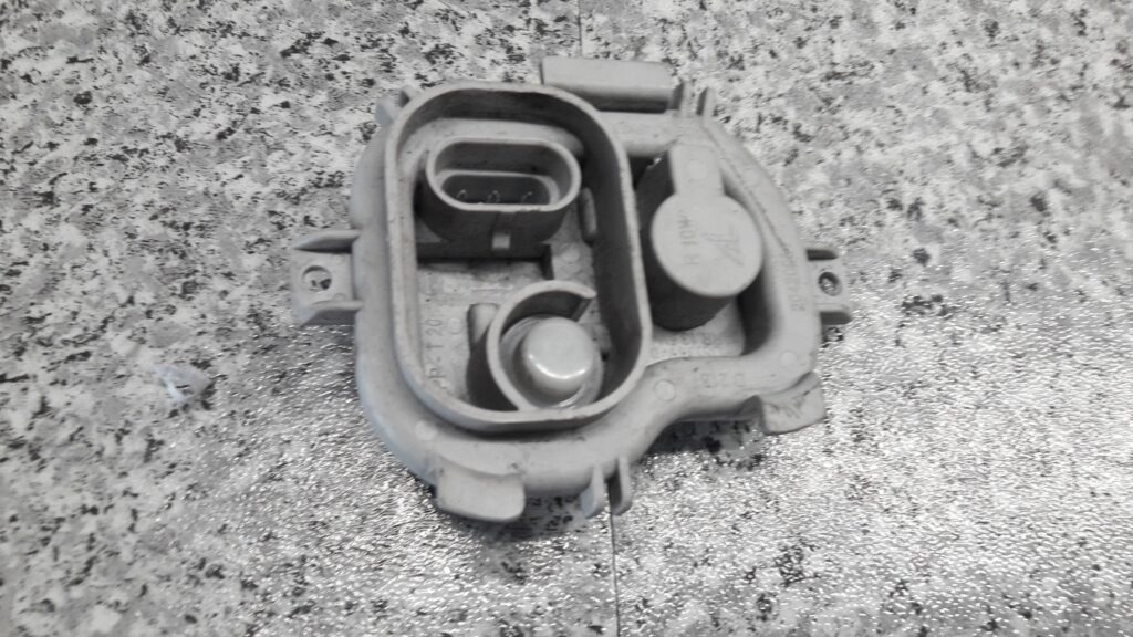 20420751 wklad lampy lewy tyl alfa romeo giulietta