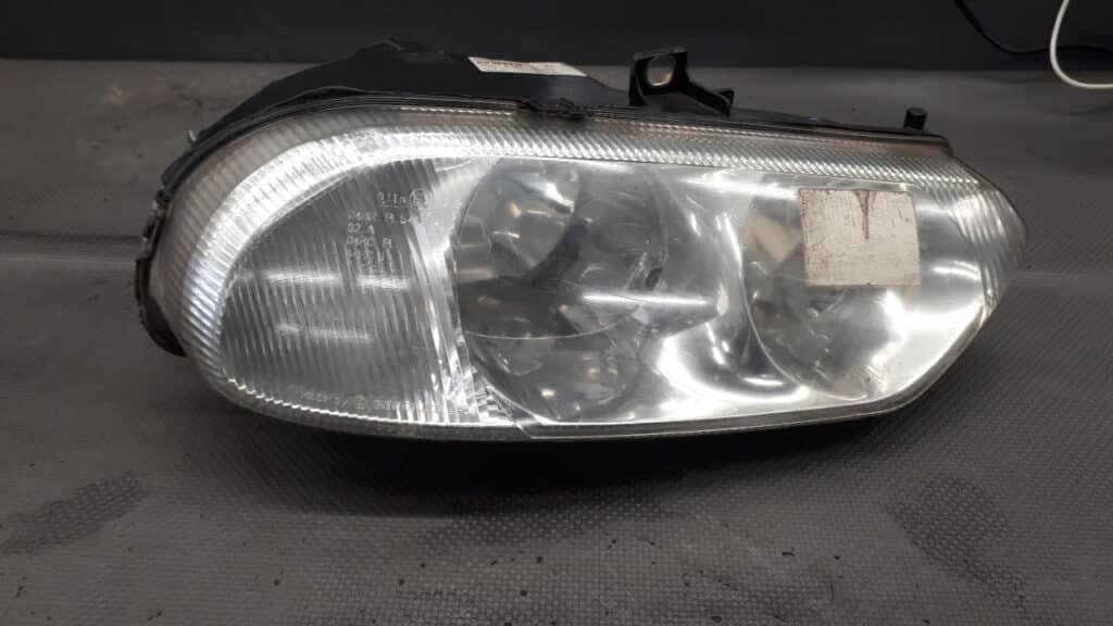 60620134 Reflektor prawy Alfa Romeo 156
