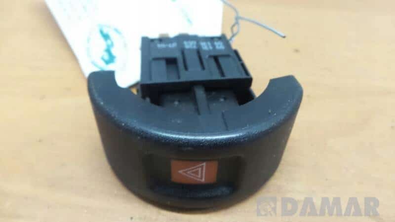 09131728 przelacznik awaryjnych opel  astra II