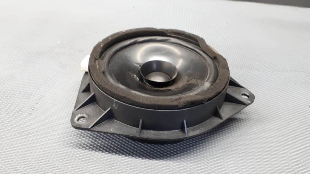 86160-44130 Głośnik drzwi toyota corolla e21