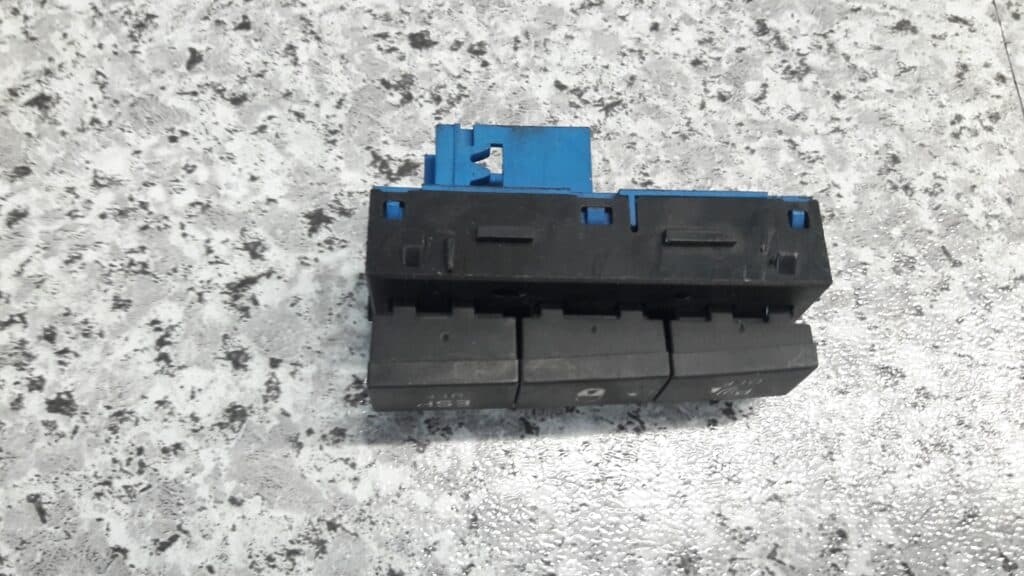 96573403 przelacznik  wlacznik wylacznik esp peugeot 100705-09r