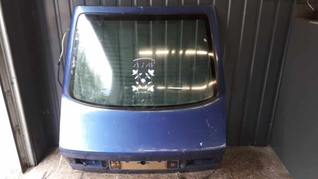Klapa bagażnika tył Seat Toledo I