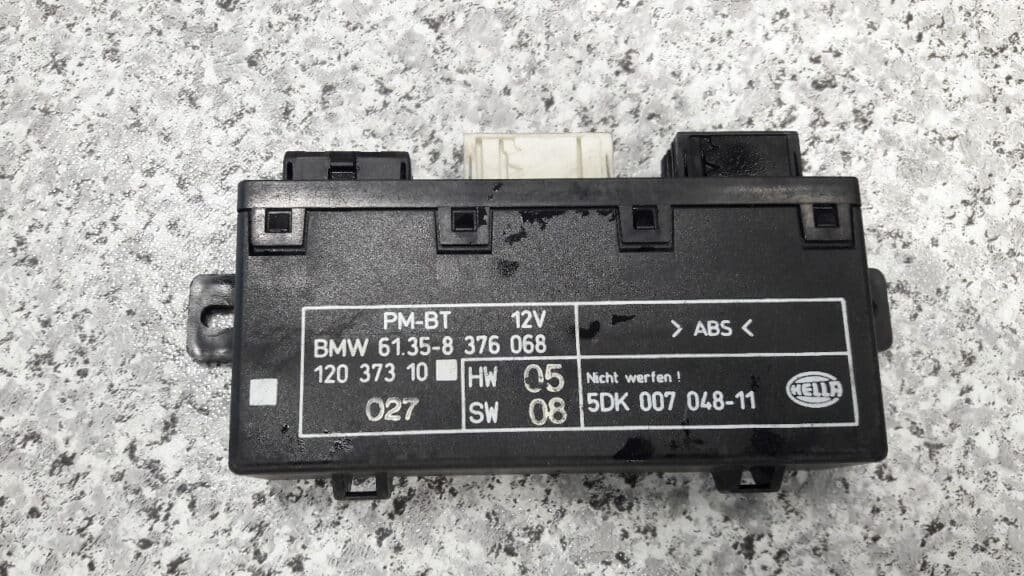 12037310 modul drzwi prawy przod bmw  e38 e39