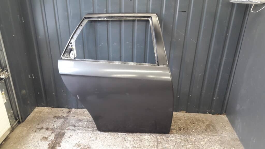 drzwi prawy tyl Alfa Romeo 156 KOMBI 05r