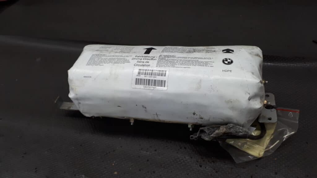 39711235102W airbag pasazera bmw e46