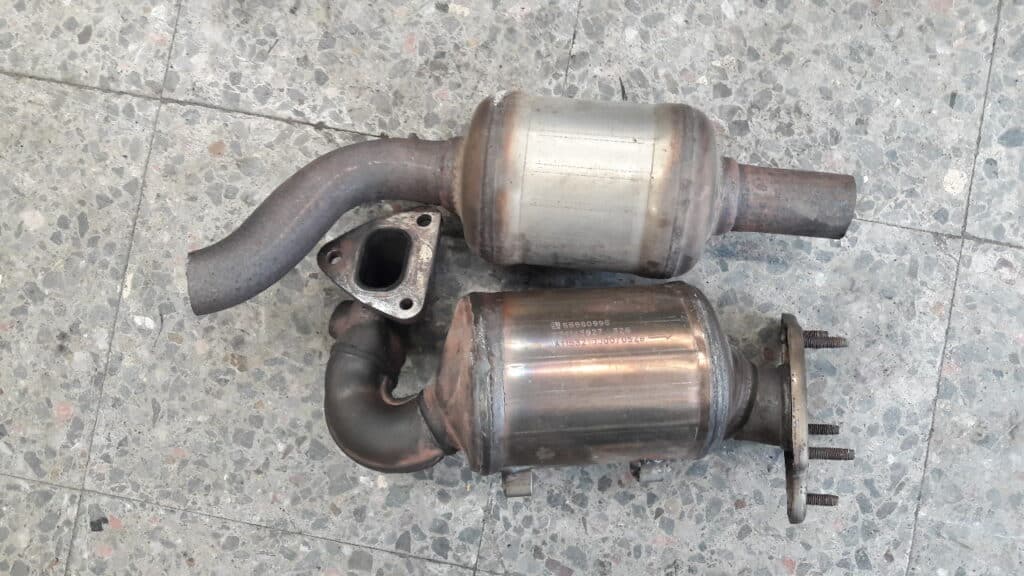55580995 55597017 Katalizator Opel Karl 1.0 55KW