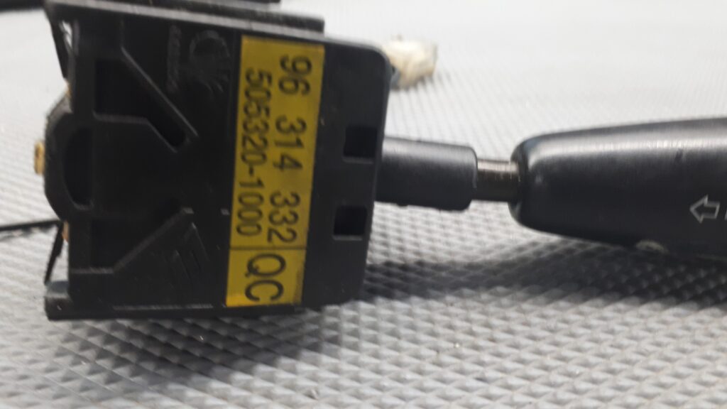 96314332QC 505320-1000 Przelacznik swiatel Daewoo Matiz