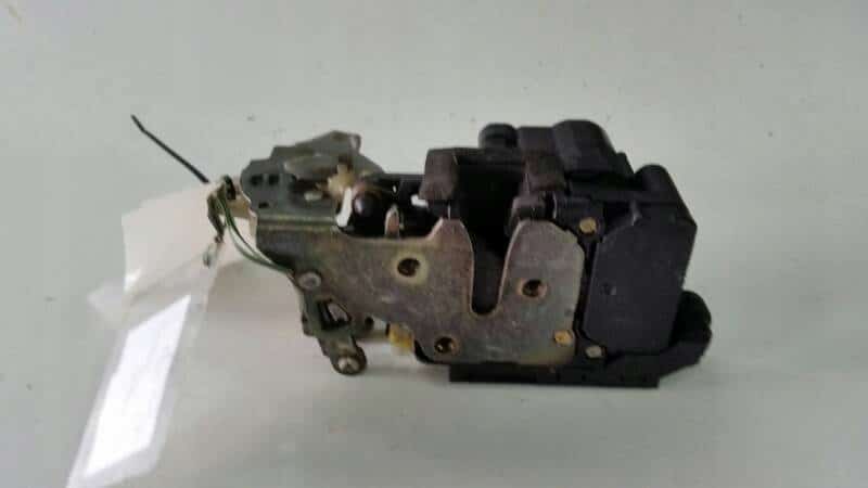 zamek drzwi prawy przod alfa romeo 156 3/4/2 pin