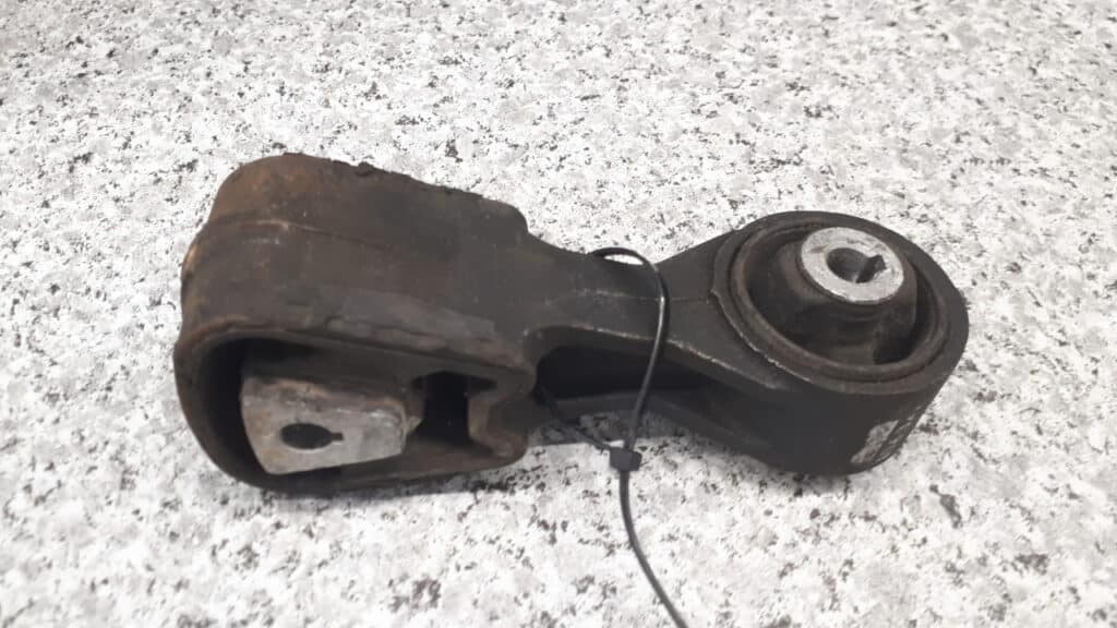 lapa poduszka silnika peugeot 406 2.0 hdi