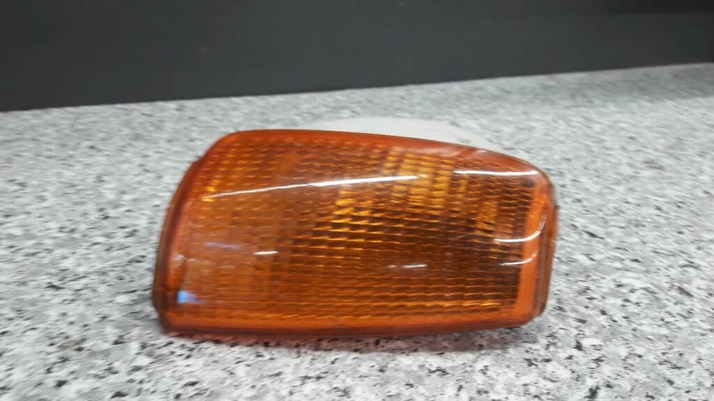 867953050 kierunkowskaz prawy vw polo