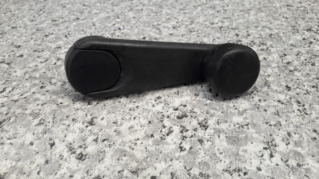 8174075 korba szyby bmw e39