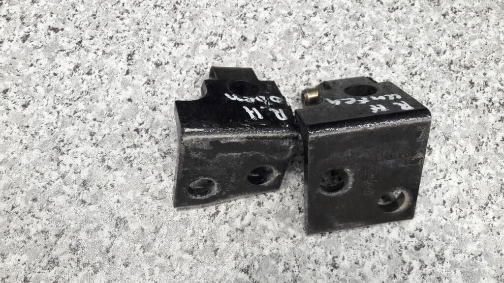 8265170 zawias drzwi prawy tyl dol bmw e53
