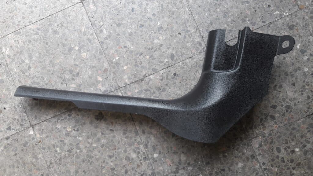 95395486 listwa progowa lewy przód Opel Karl 2017
