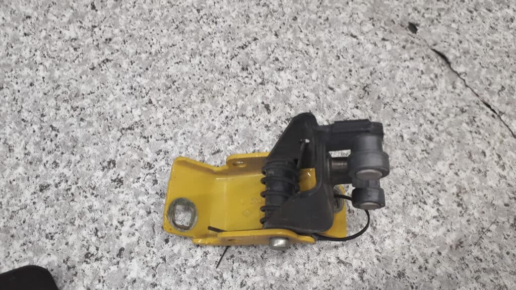 303512k Rolka gorna drzwi przesuwanych Renault KANGOO I