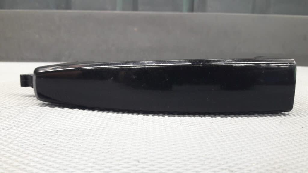 13255474 klamka drzwi prawy przod opel Corsa D czarna