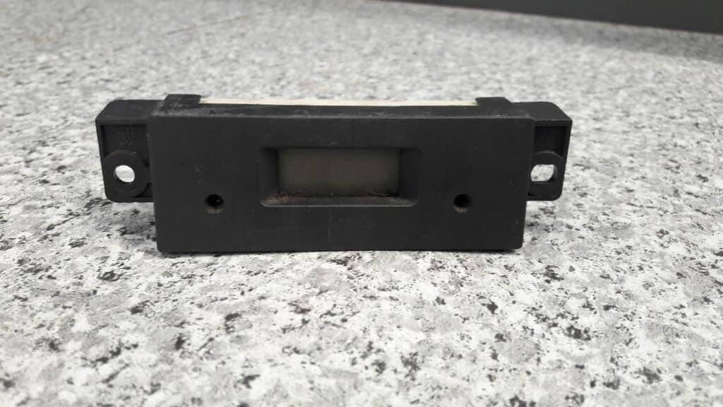 637202023001 wyswietlacz opel frontera a 92r