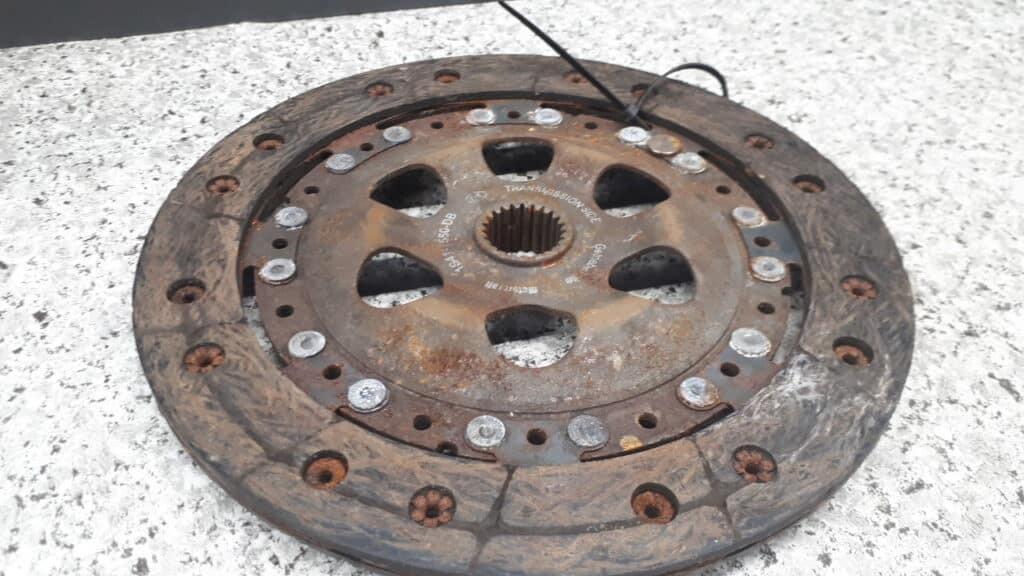 1s41-7550-db tarcza sprzegla ford focus 1.8