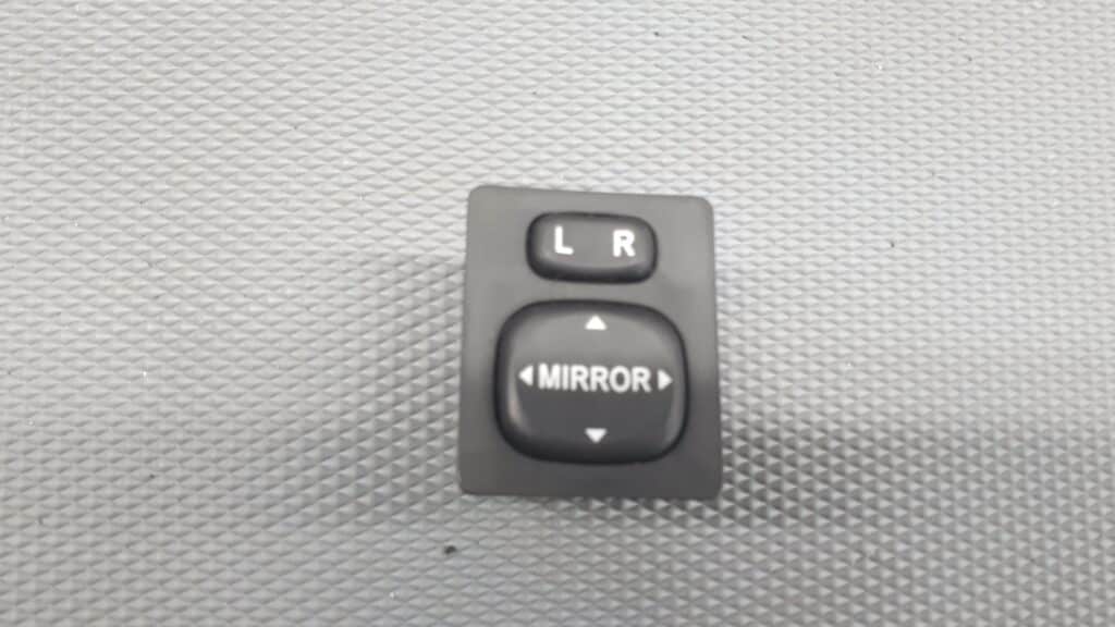 769746B przelacznik lusterek toyota  RAV 4
